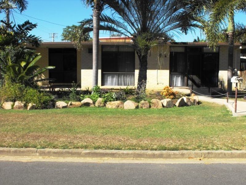 1 Allara Court, Rasmussen QLD 4815