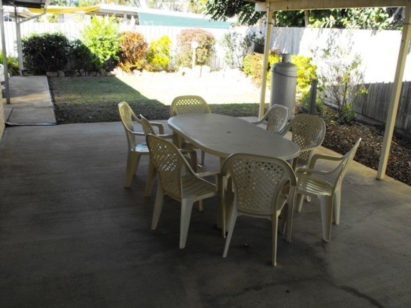 1 Allara Court, Rasmussen QLD 4815