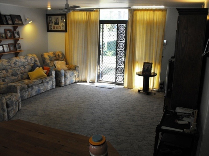 1 Allara Court, Rasmussen QLD 4815