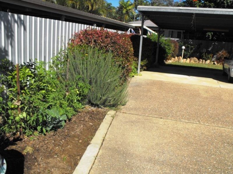 1 Allara Court, Rasmussen QLD 4815
