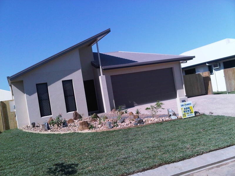 5 Nikao Street (NORTHSHORE), Burdell QLD 4818