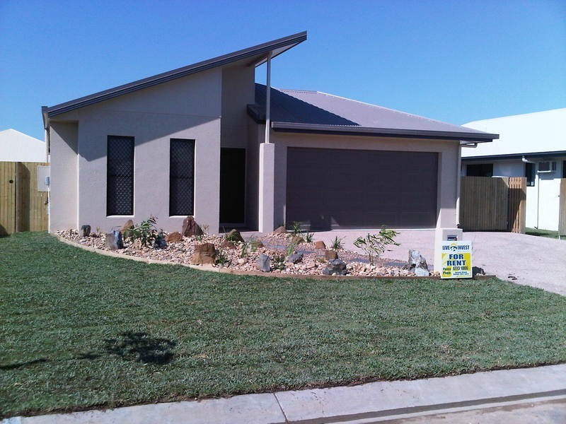 5 Nikao Street (NORTHSHORE), Burdell QLD 4818