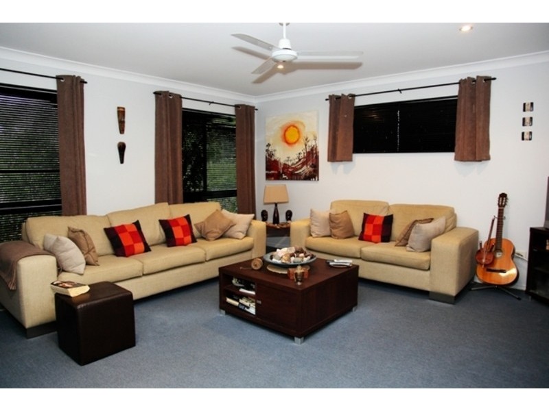 1 Brinkley Court, Mount Louisa QLD 4814