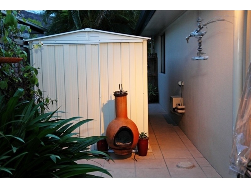 1 Brinkley Court, Mount Louisa QLD 4814