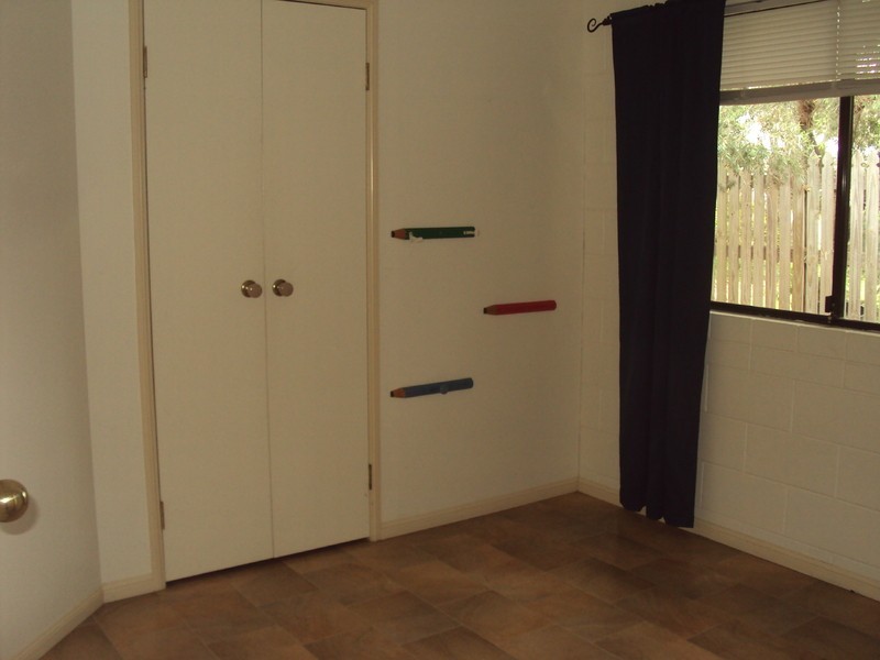 4 Goldfinch Court, Condon QLD 4815