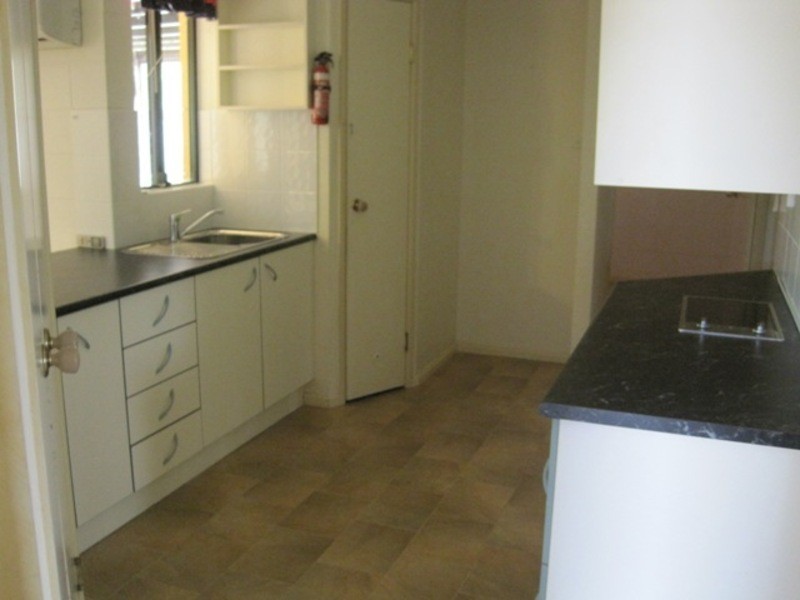 4 Goldfinch Court, Condon QLD 4815