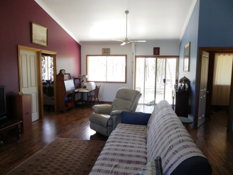 122 Mt Jack Road, Brookhill QLD 4816