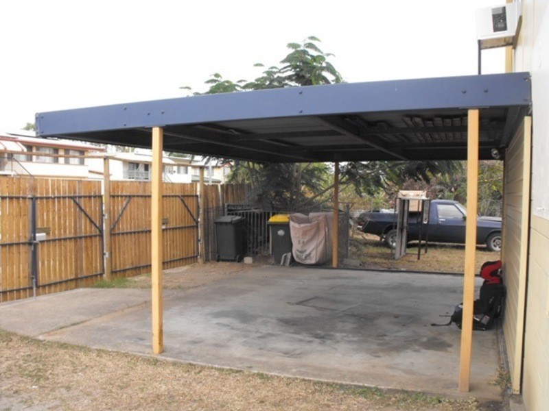 1 Karina Crescent, Rasmussen QLD 4815