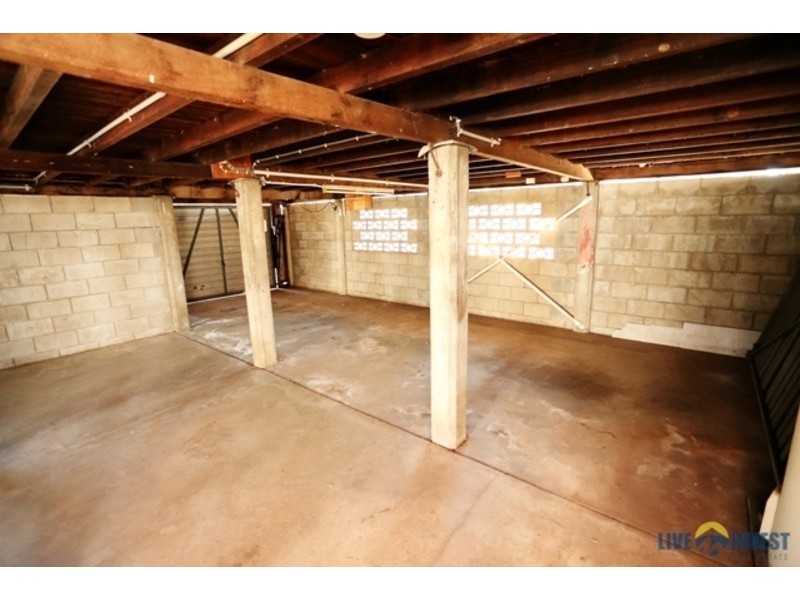 414 Ross River Road, Cranbrook QLD 4814