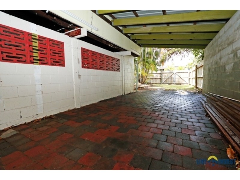 46 Renecol Avenue, Rasmussen QLD 4815