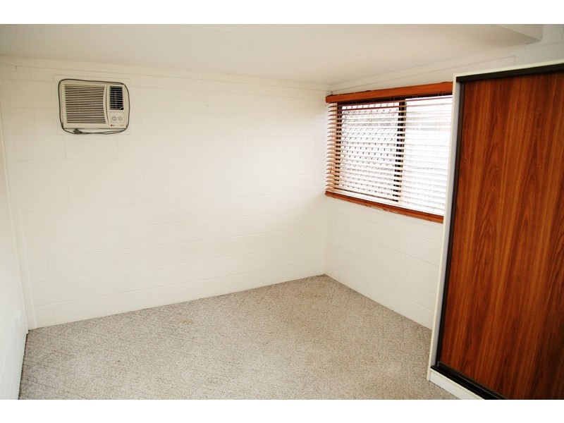 45 Winston Crescent, Kirwan QLD 4817