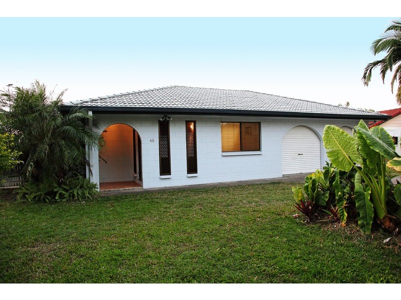 45 Winston Crescent, Kirwan QLD 4817