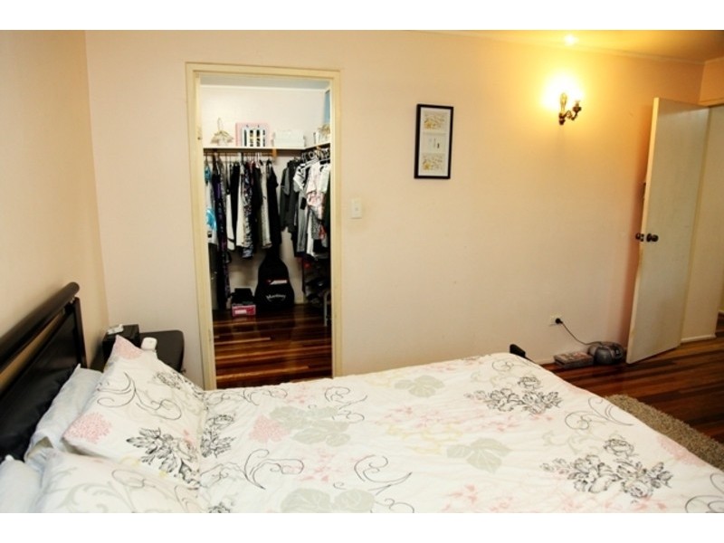 11 Tarragona Street, Kirwan QLD 4817