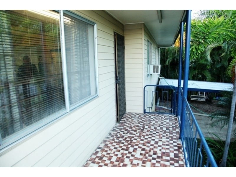 11 Tarragona Street, Kirwan QLD 4817