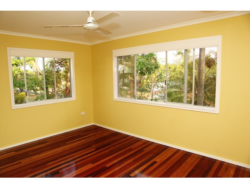 72 Mount Louisa Drive, Mount Louisa QLD 4814