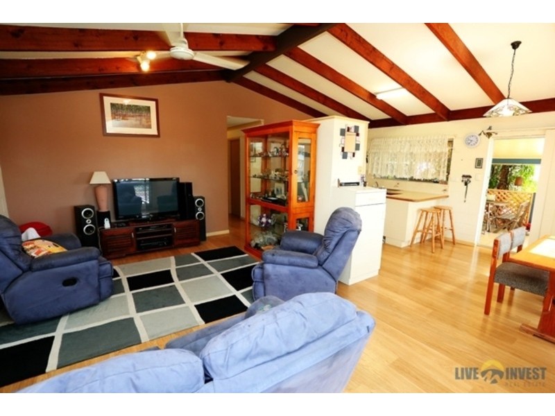 4 Mutch Court, Mount Louisa QLD 4814