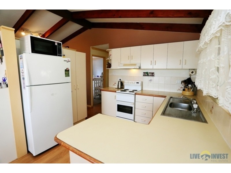 4 Mutch Court, Mount Louisa QLD 4814