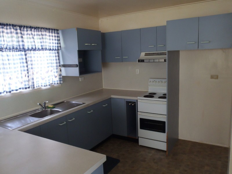 448 Ross River Road, Cranbrook QLD 4814