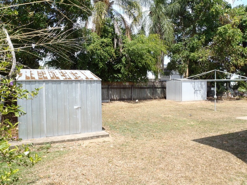 448 Ross River Road, Cranbrook QLD 4814