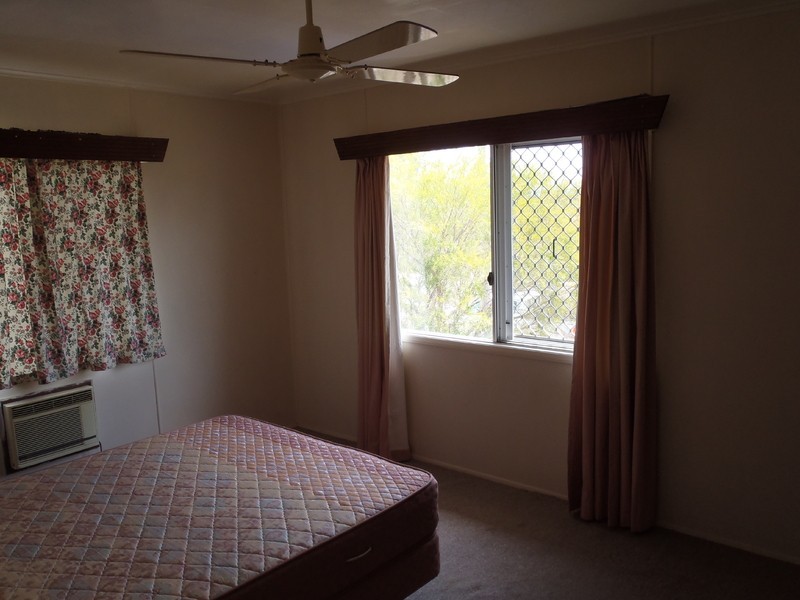 448 Ross River Road, Cranbrook QLD 4814