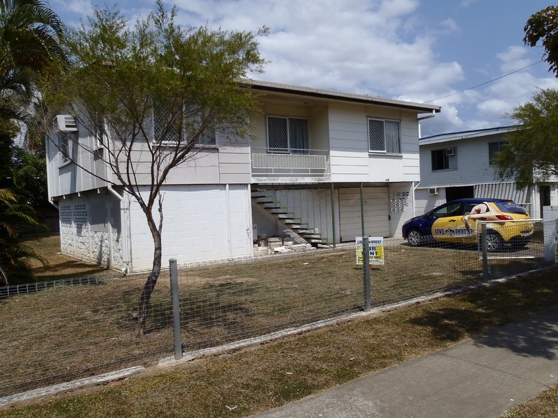 448 Ross River Road, Cranbrook QLD 4814