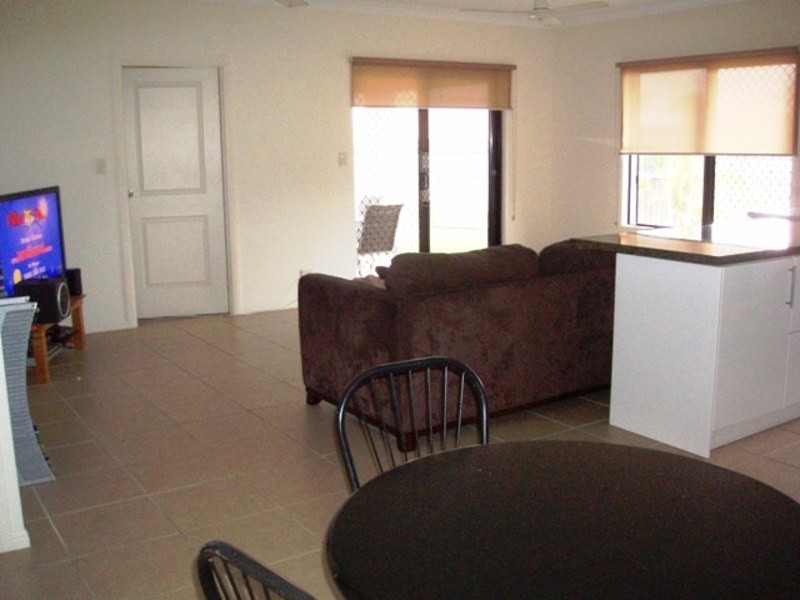 9 Blue Wren Drive, Kelso QLD 4815