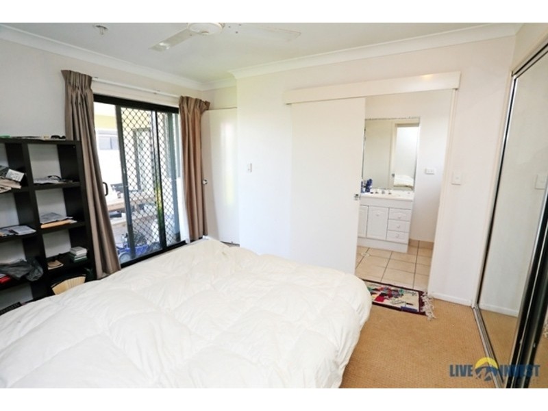 11 Fig Tree Pocket (Fairfield Waters), Idalia QLD 4811