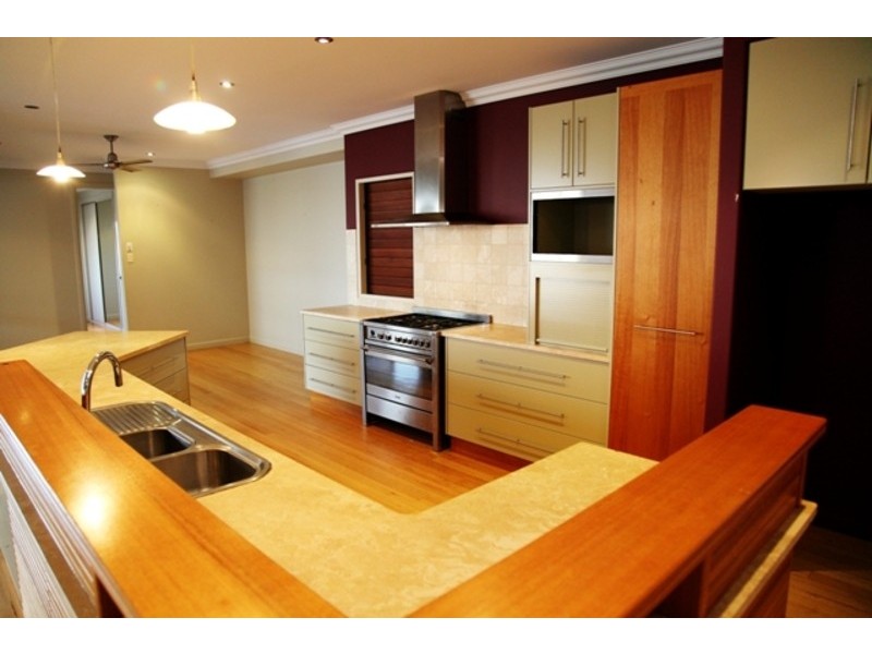 39 Goicoechea Drive, Bushland Beach QLD 4818