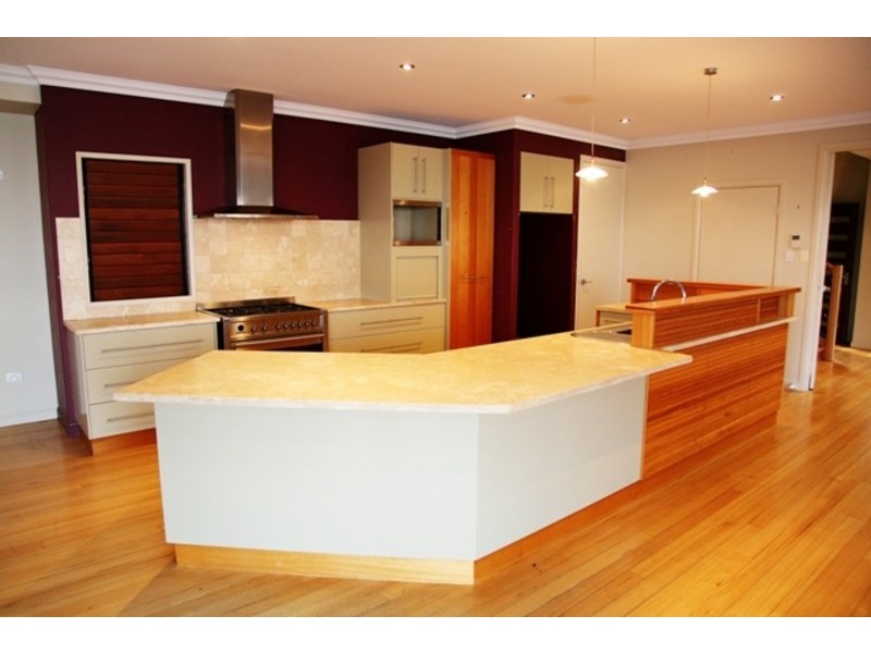 39 Goicoechea Drive, Bushland Beach QLD 4818