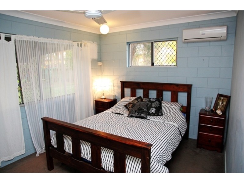 15  Tonnack Court, Rasmussen QLD 4815