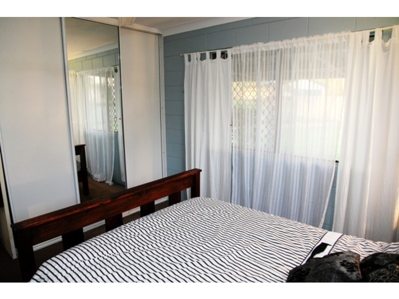 15  Tonnack Court, Rasmussen QLD 4815