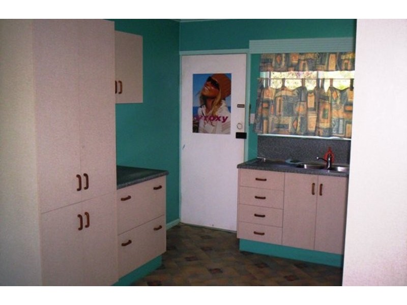 4 Kiwi Street, Condon QLD 4815