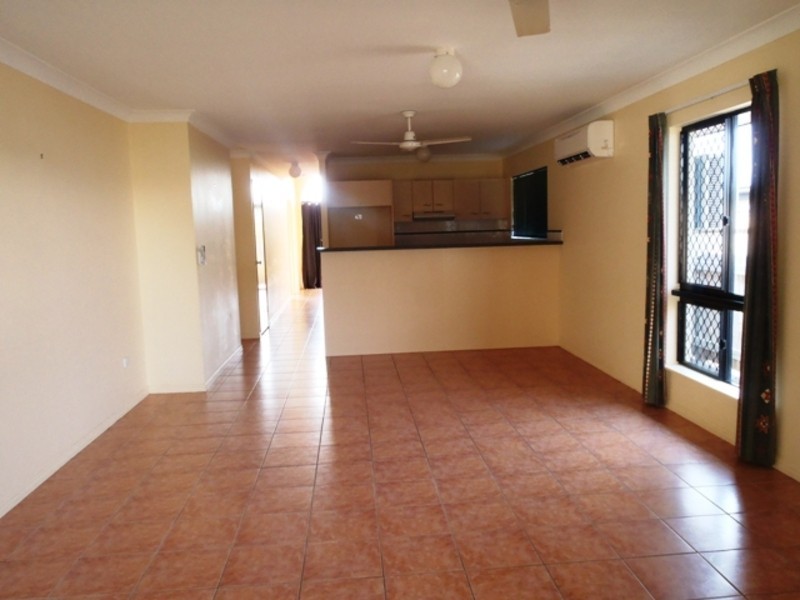 10 Silverleaf Court, Douglas QLD 4814