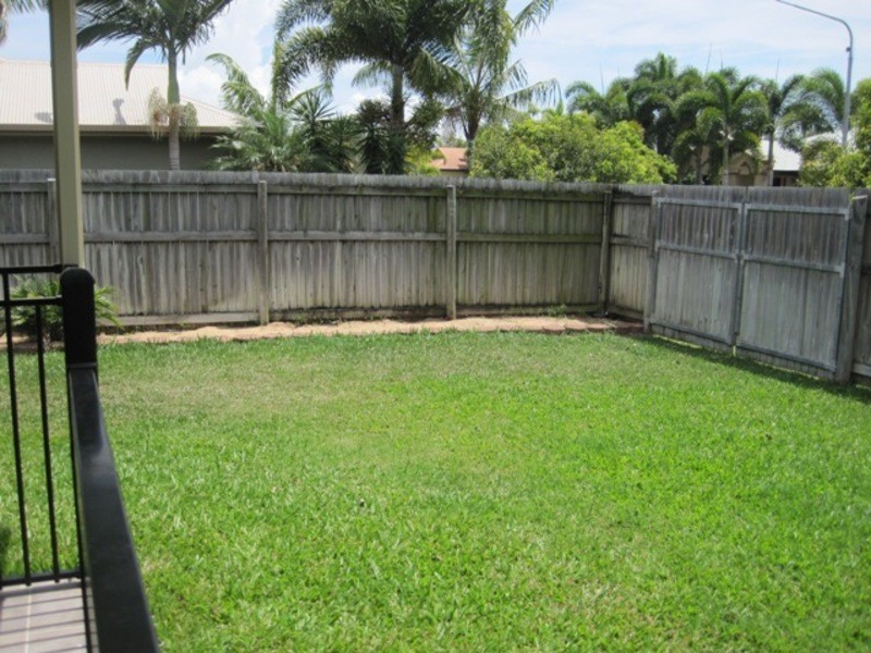 13 Lakewood Drive, Idalia QLD 4811