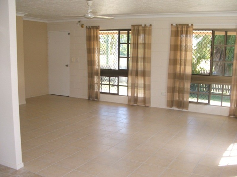 64 Allambie Lane, Kelso QLD 4815