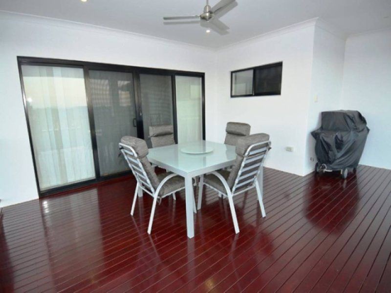 10 Britomart Street, Bushland Beach QLD 4818