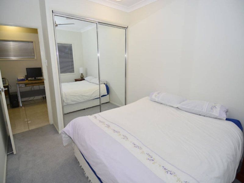 10 Britomart Street, Bushland Beach QLD 4818