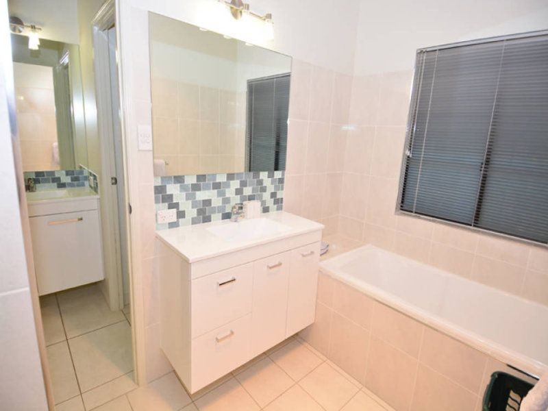 10 Britomart Street, Bushland Beach QLD 4818