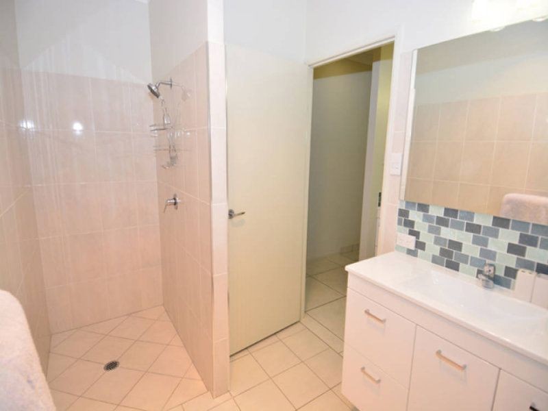 10 Britomart Street, Bushland Beach QLD 4818