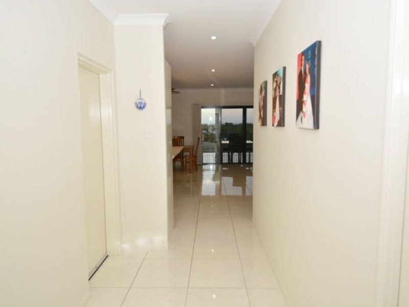 10 Britomart Street, Bushland Beach QLD 4818