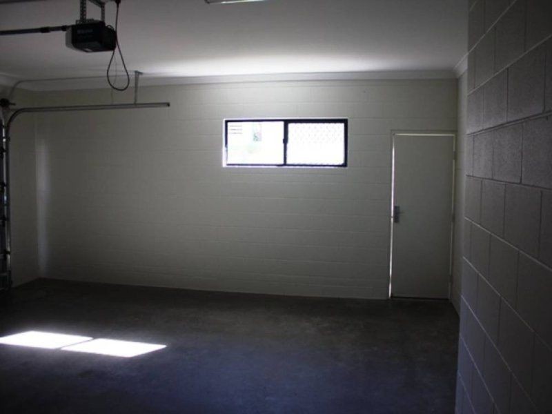 10 Britomart Street, Bushland Beach QLD 4818