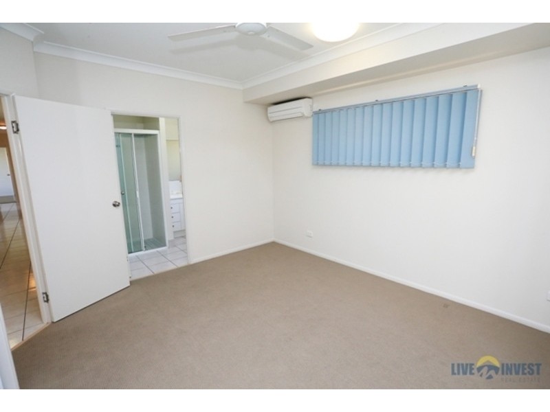 54 Young Circuit, Kirwan QLD 4817