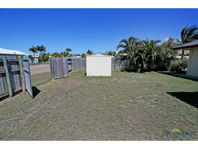 54 Young Circuit, Kirwan QLD 4817