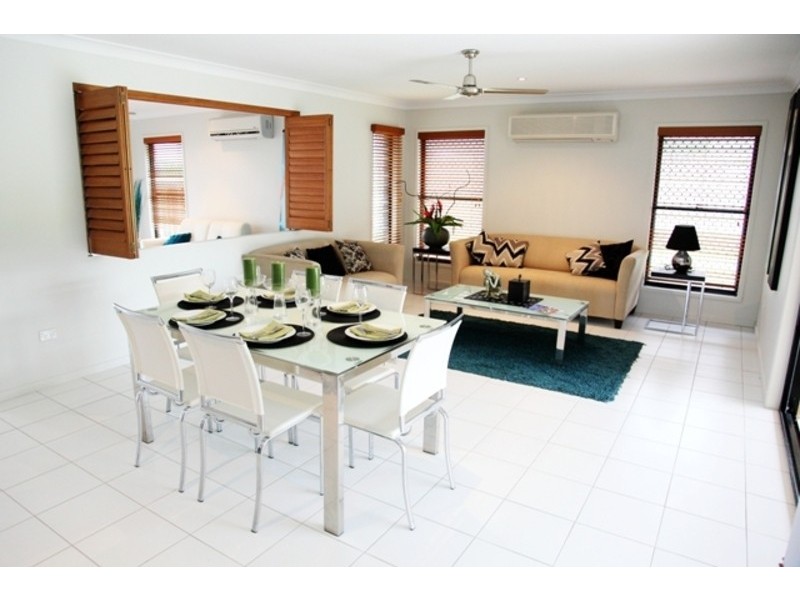 3 Franklin Drive, Mount Louisa QLD 4814