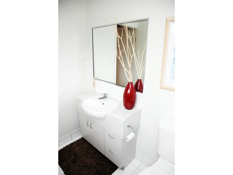 3 Franklin Drive, Mount Louisa QLD 4814