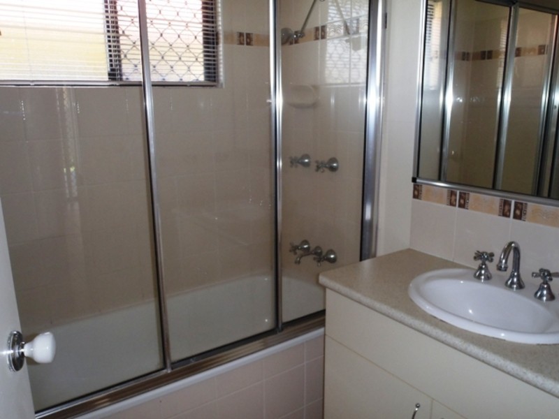 10 Pinnata Place, Kirwan QLD 4817