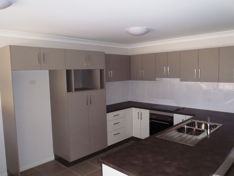 15  Nova Street, Mount Low QLD 4818