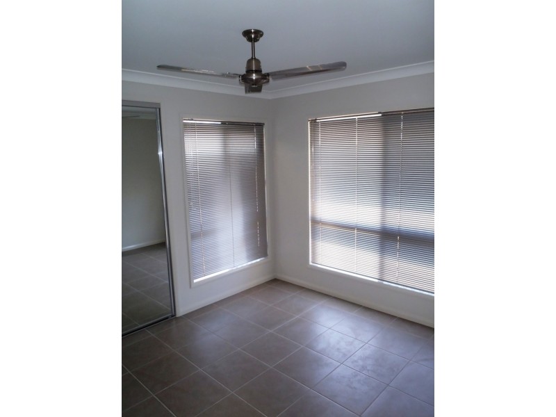 15  Nova Street, Mount Low QLD 4818