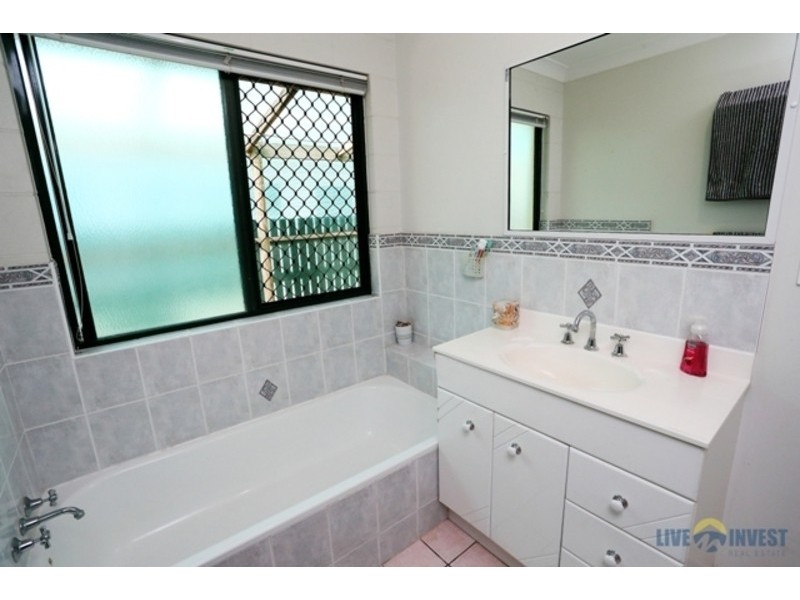 6 Gracedale Street, Mount Louisa QLD 4814