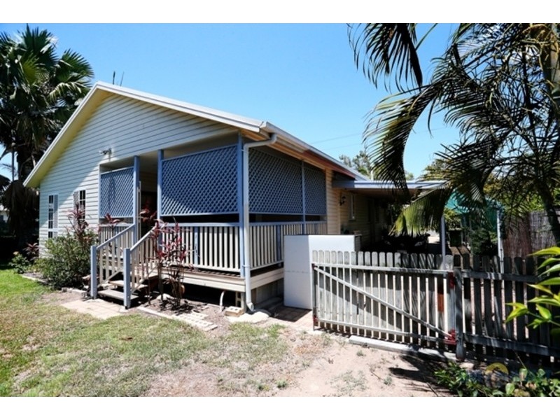 15 Perroux Street, Gulliver QLD 4812